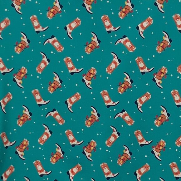 Revel Christmas Boots Scrub Top Womens Large Green New Premium Stretch - Picture 5 of 10